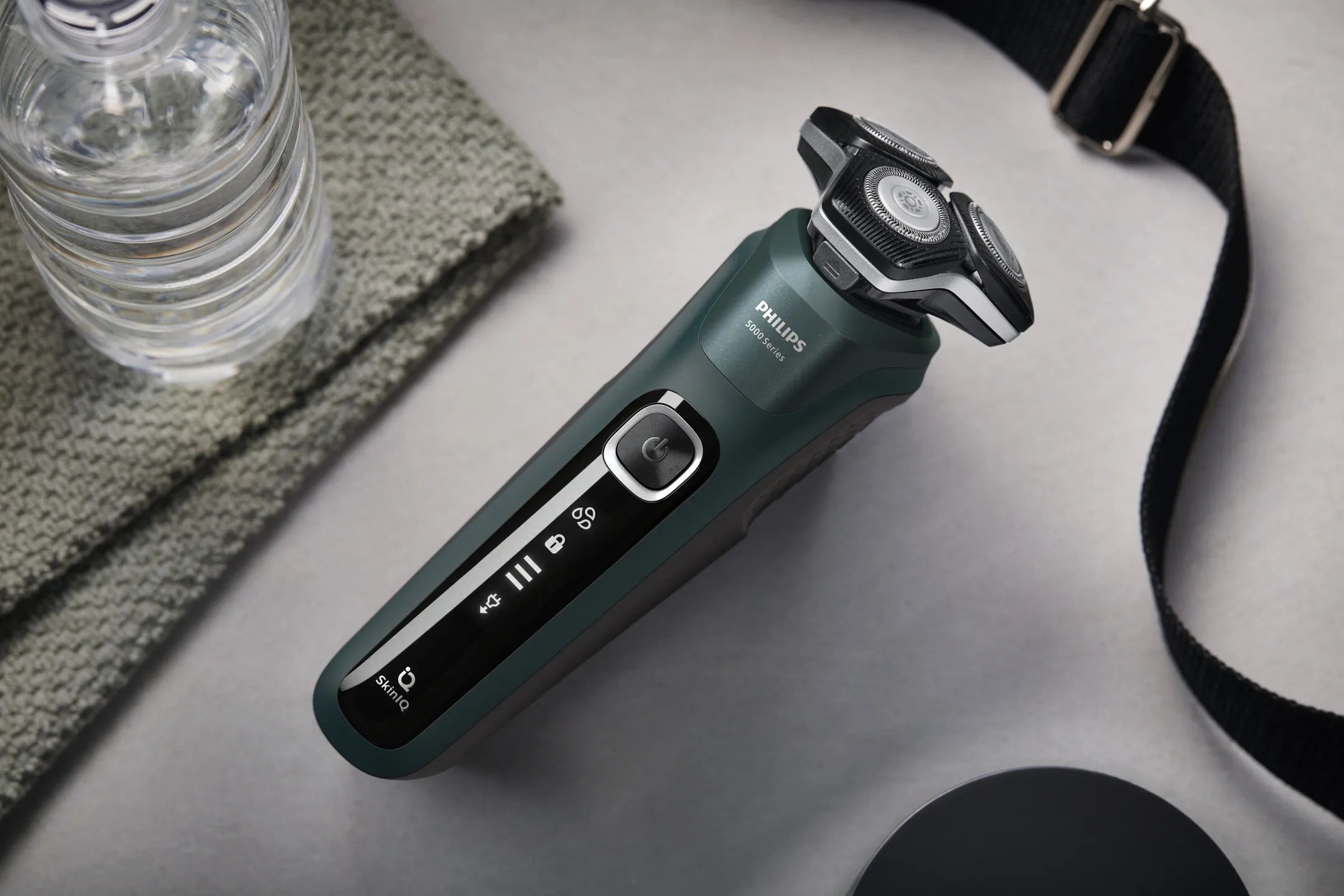 Philips Scheerapparaat Wet & Dry S5884/69 Series 5000