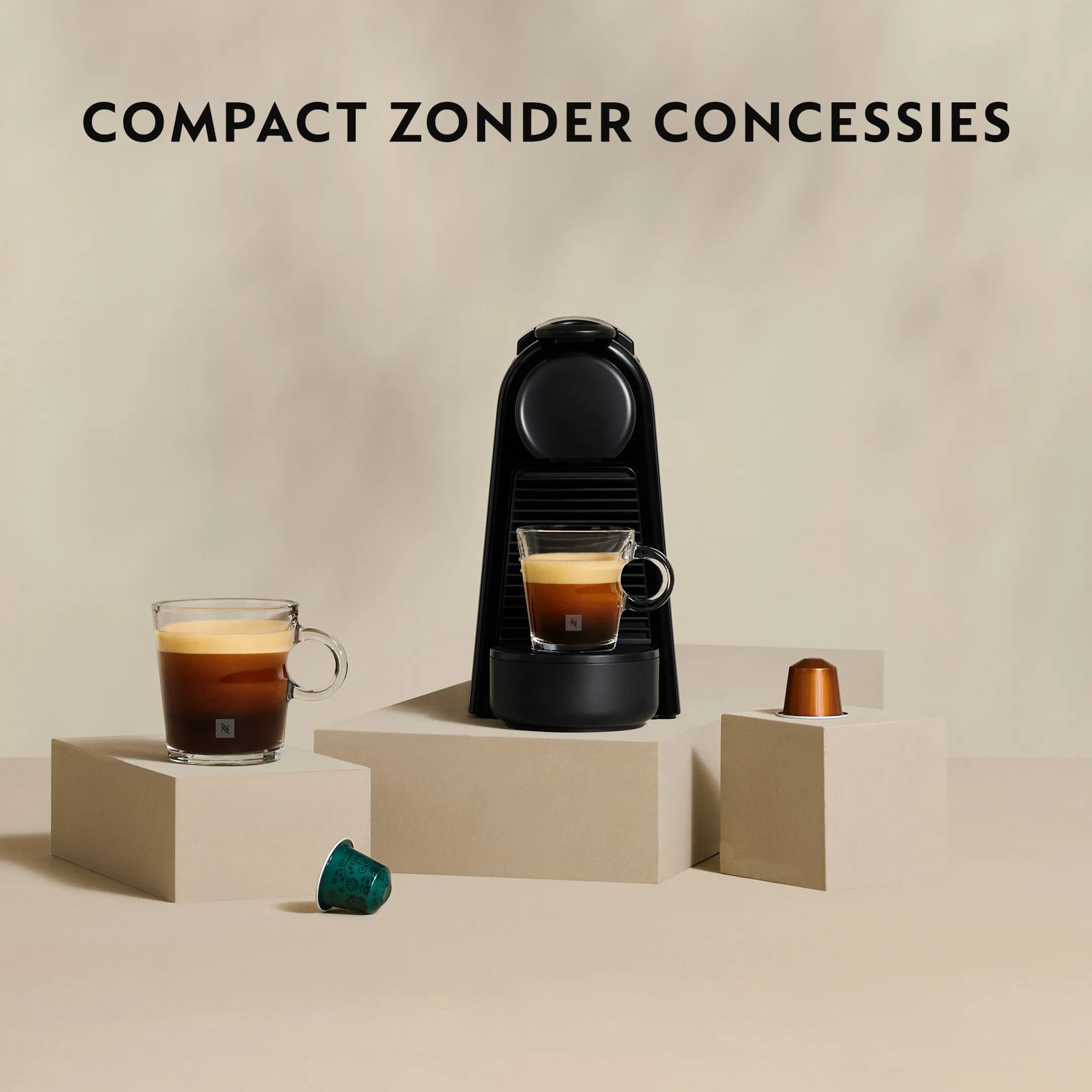 De'Longhi Nespresso Koffiemachine Essenza Mini Glossy Black