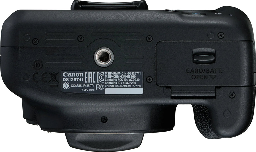Canon EOS 2000D - EF-S 18-55 mm IS lens