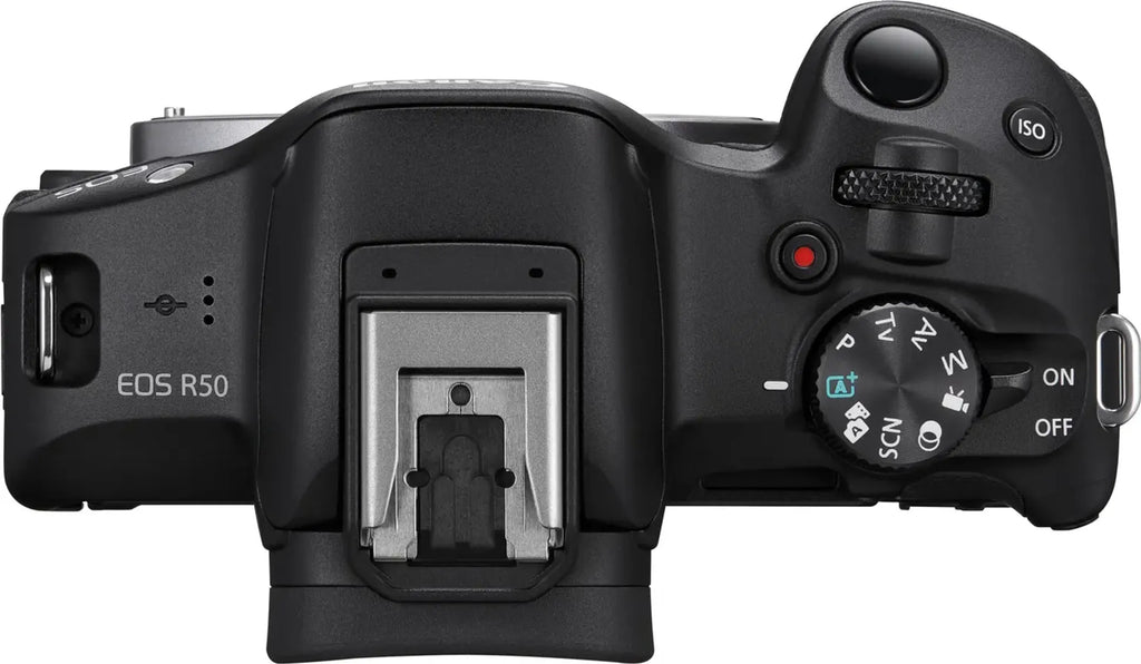 Canon EOS R50-systeemcamera - Zwart + RF-S 18-45 mm f/4.5-6.3 IS STM-lens